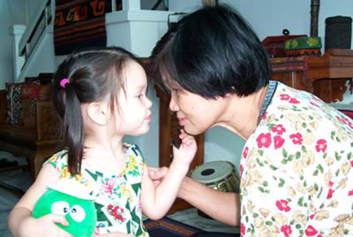 Young Mia and her Taiwan Grandma