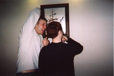 u29/arb7/medium/17688407.MikeDaveinMikesApt.jpg