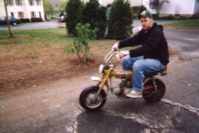 u29/arb7/medium/17688451.MikeMinibikeManchester.jpg