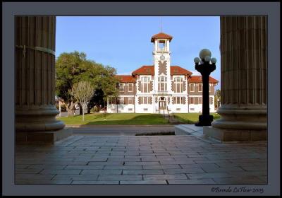 Old Courthouse thru Pillars