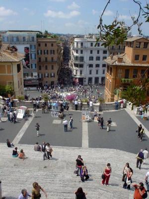 u29/cpeppel/medium/17289088.DowntheSpanishSteps.jpg