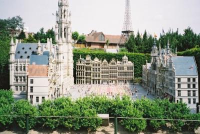 Here's a better idea of the town square in Brussels, in Mini-Europe.  It was lovely, supposedly the best in Europe.