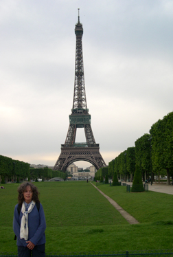 Judy in le Champ de Mars (a park) with the Eiffel Tower in the background.