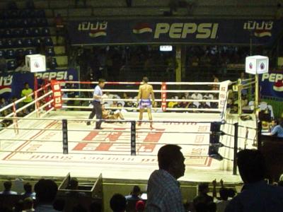 Muay Thai at Ratchadamnoen Stadium in B'kok