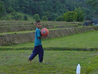 Karen boy improvising with basketball