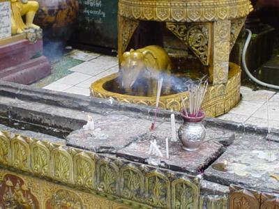 astrological figure at Shwedagon