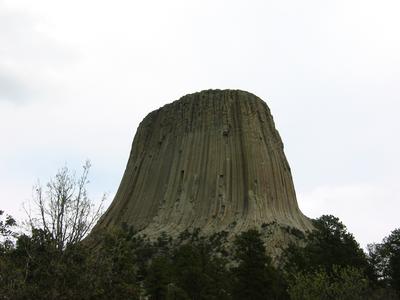 u29/grasshopper216/upload/17066985.DevilsTower3.jpg