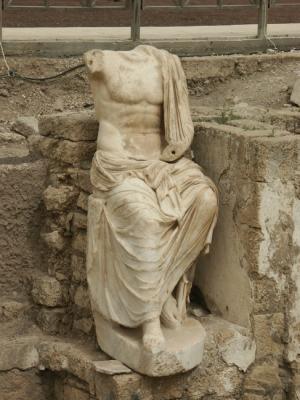 הפסל הלבן - קיסריה