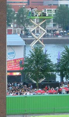 Stage was just behind brown building (Nederlandsche Bank)