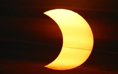 Eclipse de Soleil, TU 03H51