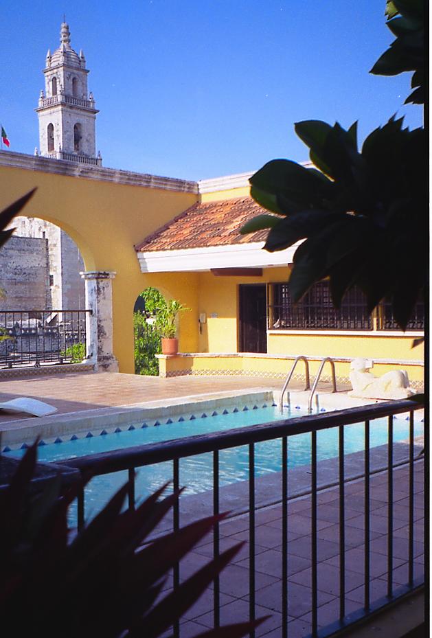 3rd floor pool-Hotel Caribe