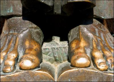 Bronze fingers