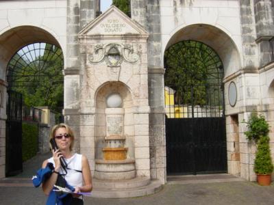 u29/sdavis/medium/17750830.ItalyDSC00444.jpg