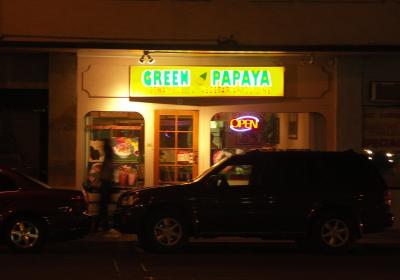 The green papaya