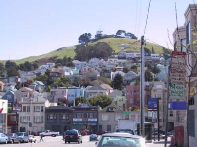 u29/sfvictorians/medium/17451370.BernalHillfromtheMission.jpg