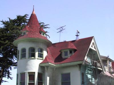Buena-Vista-East-red-dunce-cap-roof-det.jpg