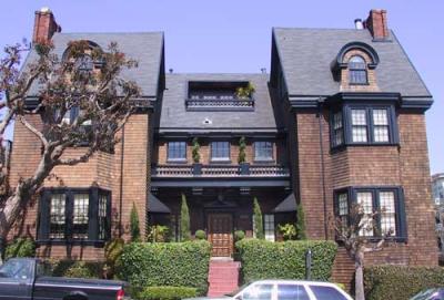 Steiner-and-Washington-brown-shingle.jpg