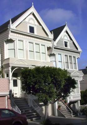 u29/sfvictorians/medium/17466591.PiercebetSacramentoCaliforniapairgreyQA.jpg