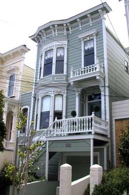 Baker-bet-Pine-California-green-white-IT.jpg