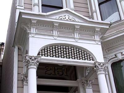 u29/sfvictorians/medium/17484328.CaliforniabetBuchananLagunagraywhiteITbeadwork.jpg