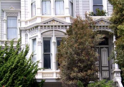 California-bet-Laguna-Octavia-gray-white-IT-bottom.jpg