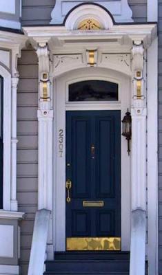 u29/sfvictorians/medium/17484340.CaliforniabetWebsterFillmoreITtriobluedoor.jpg