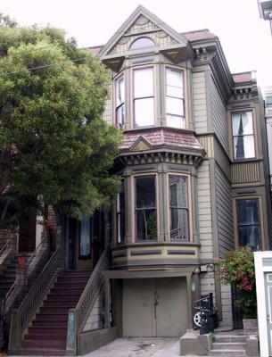 Haight-bet-Steiner-Pierce-brown-pink-unusual-gable-IT.jpg