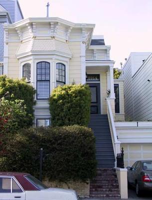 Sacramento-bet-Broderick-Divisadero-yellow-white-2-IT.jpg