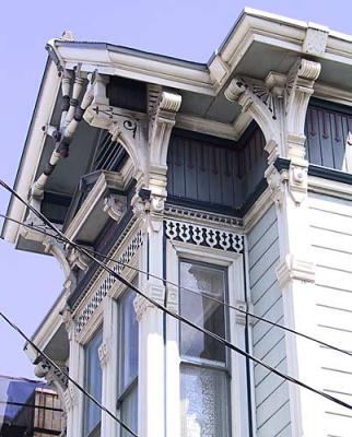 u29/sfvictorians/medium/17490319.2733CaliforniabetScottDivisaderoblueSEwagonwheelcornicedet.jpg