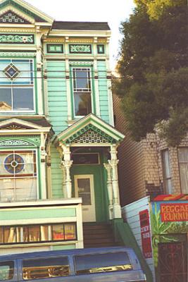 u29/sfvictorians/medium/17490410.divisadero_vampire_SE.jpg