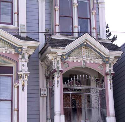 u29/sfvictorians/medium/17490663.OakbetDivisaderoBroderickMishdoorpediment.jpg