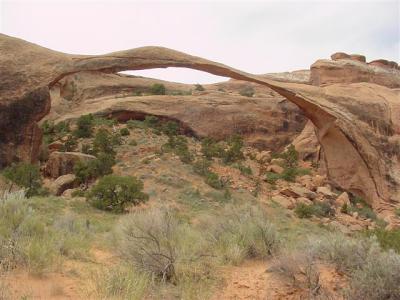 Arches Landscape Arch 02 (Small).JPG
