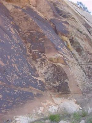 Newspaper Rock 06 (Small).JPG