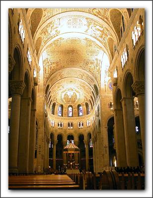u29/steve_kc/medium/17449789.SainteAnnedeBeaupreBasilica.jpg