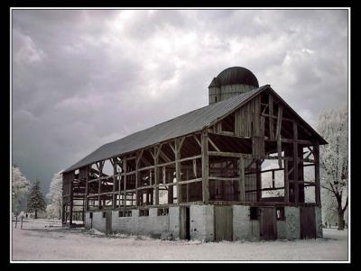 IR Barn SkeletonBy Dwight1973