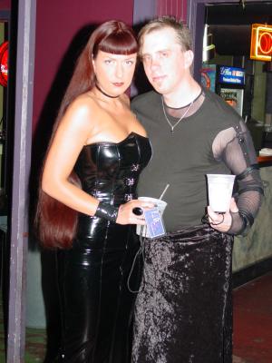 Dsc07985.jpg Nicole and Pet visit them at art bar in columbia