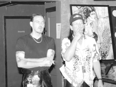 Dsc07994.jpg Danny and John the webmaster of www.purgatory-theshow.com