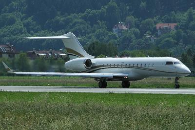 OE-IEL Tyrolean Jet Service