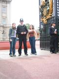 Gypsy and me posing w/ cop at buckingham palace