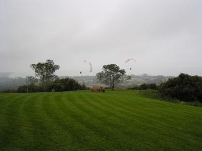 u29/vincene/medium/17656020.wingover2.jpg