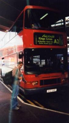 u29/volvoisaac/medium/17422090.londonbus.jpg
