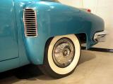 Tucker detail