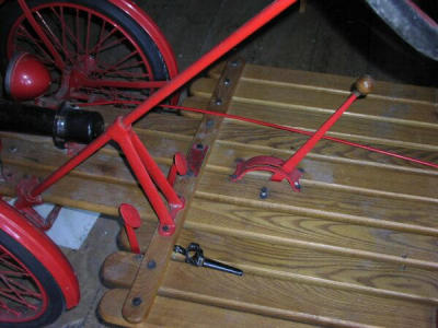 04-view-pedals.jpg