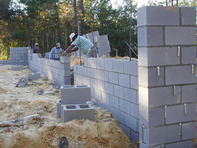 The rear wall shapes up