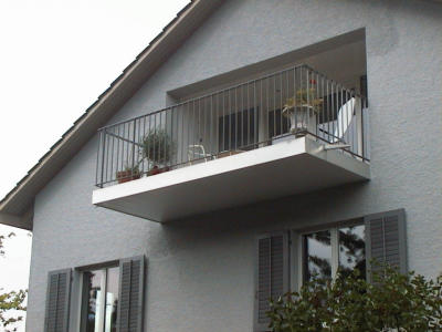 2000-077 Balkongelnder und Balkon Unterkonstruktion