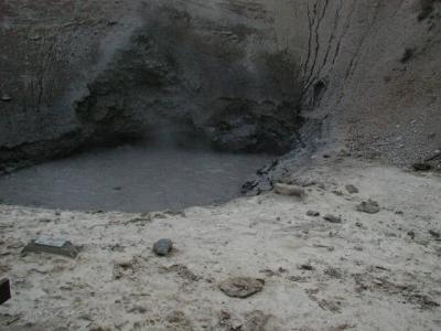 Mud Volcano 9-11-02..3.JPG