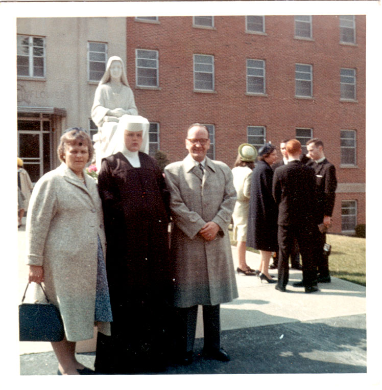 Elizabeth Lydon, Nun, with Mom and Dad
