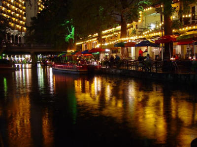 San Antonio Riverwalk in the Rain - SDommin