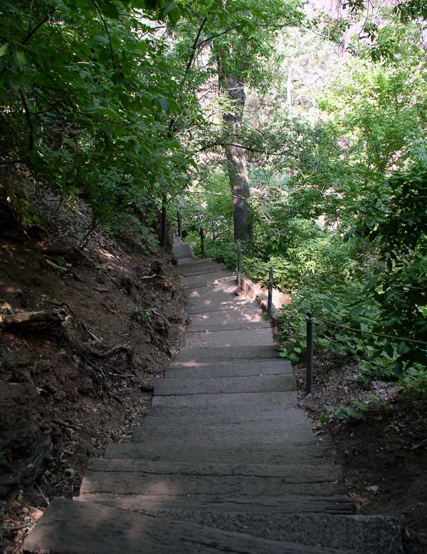 PB7050281.jpg