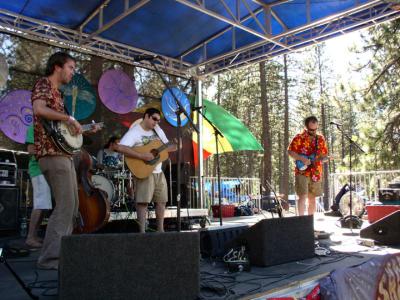 Shanti Groove - Americana Stage
